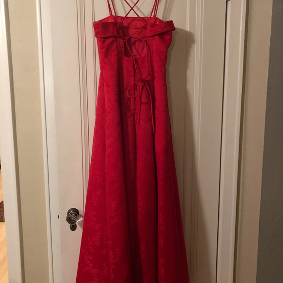 Prom or Formal Dress, Long, Red, Corset, Size 3/4 - Picture 2 of 4